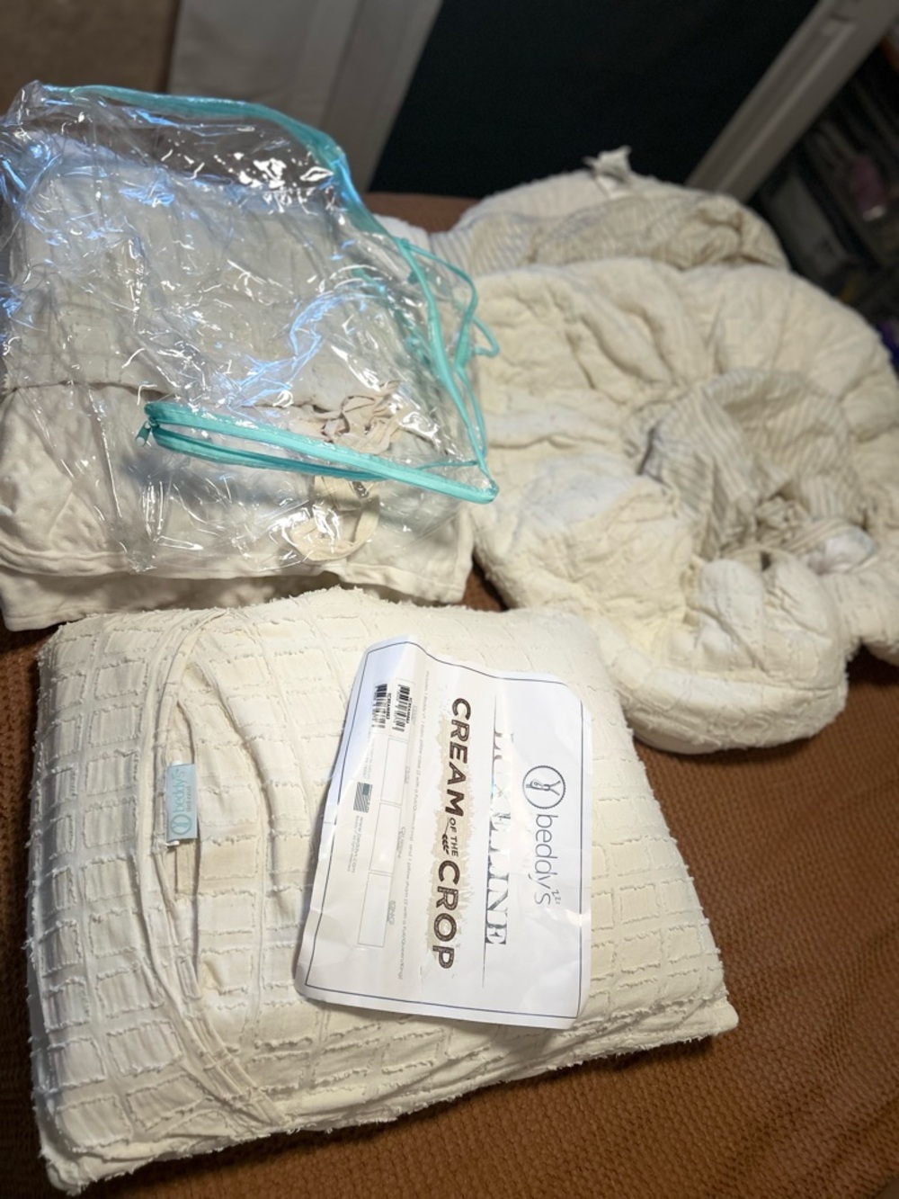 Beddy's LuxeLine Cream of the Crop Quilted Comforter - Cream - Picture 7 of 10
